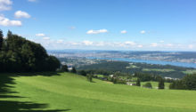 Sicht auf Zürich auf dem Weg vom Albispass zur Hochwacht