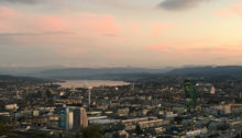 Die Stadt Zürich in Abendstimmung